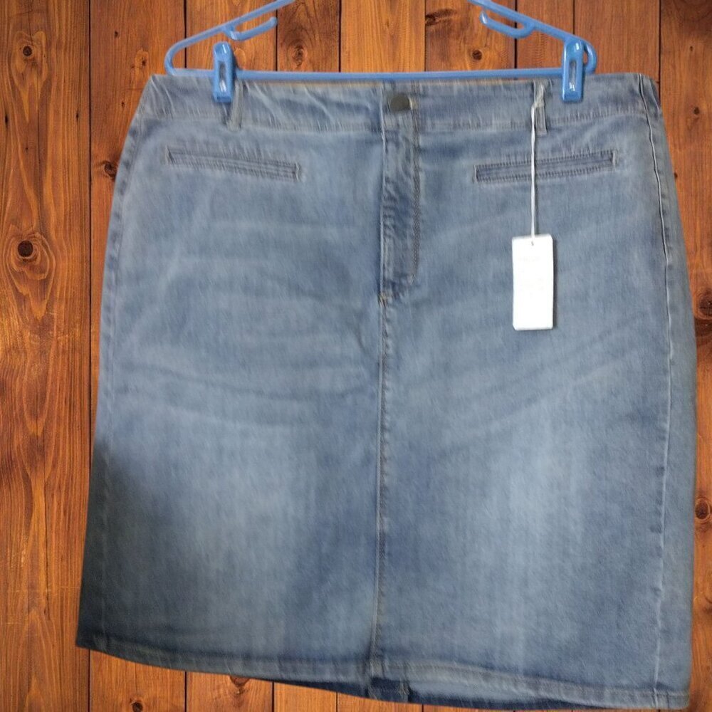 J. Jill Plus Size 20W Denim Blue Smooth Fit Pencil Jean Skirt Stretch Classic